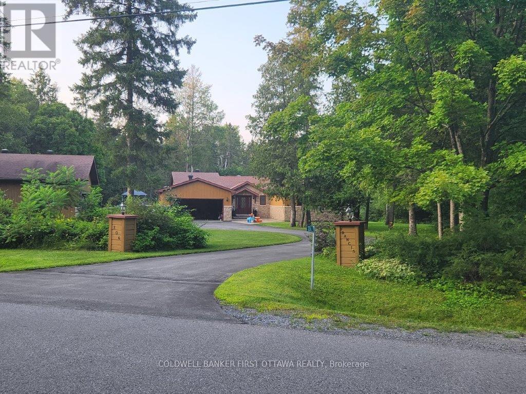 206 DEERWOOD DRIVE