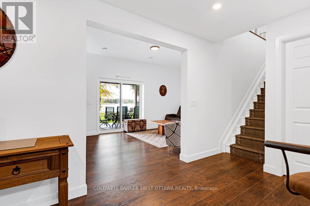 38 TUTTLE POINT ROAD