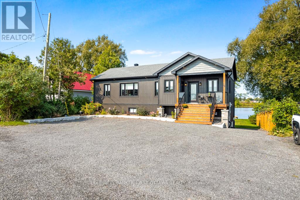38 TUTTLE POINT ROAD
