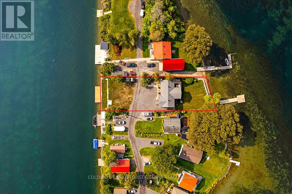 38 TUTTLE POINT ROAD