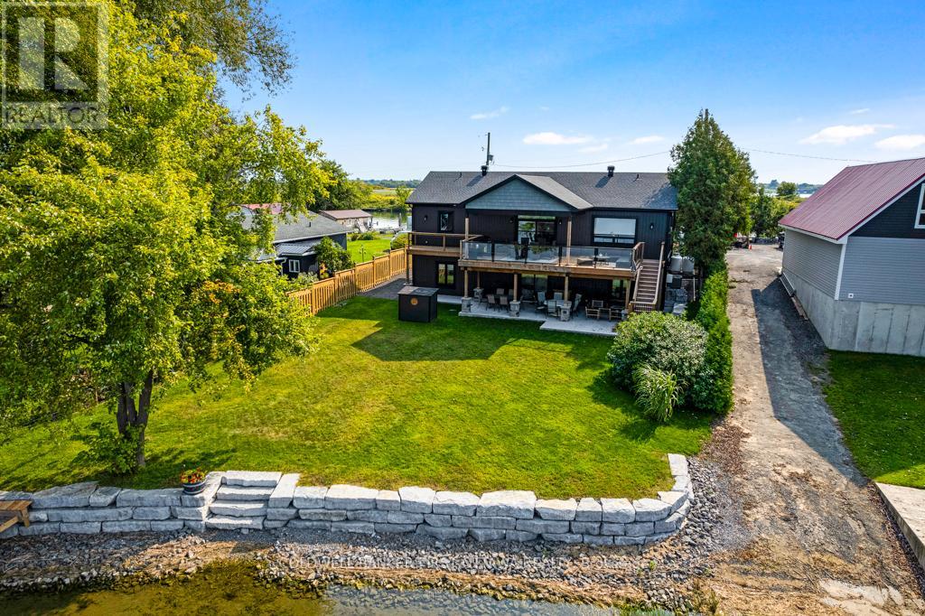 38 TUTTLE POINT ROAD