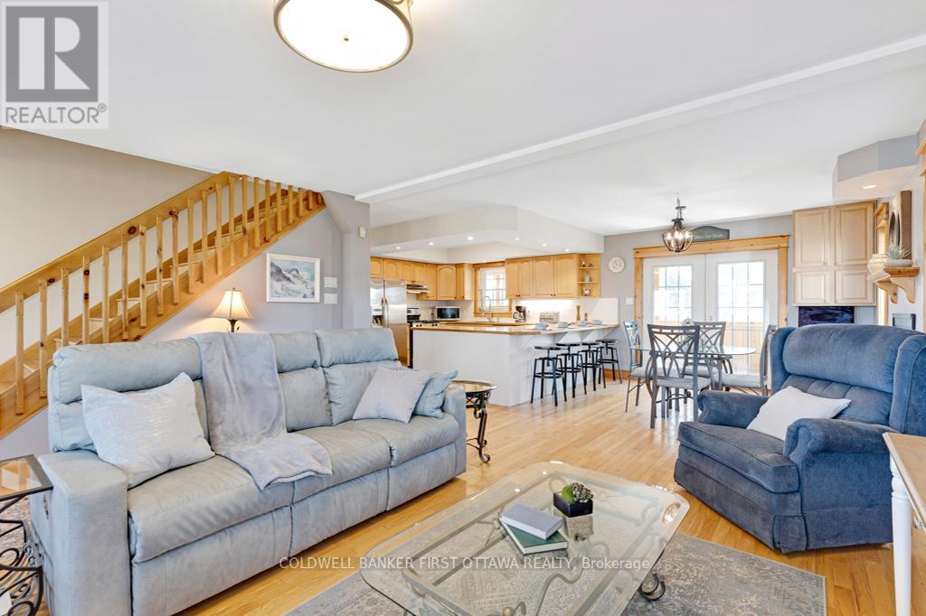 237 WAYSIDE DRIVE
