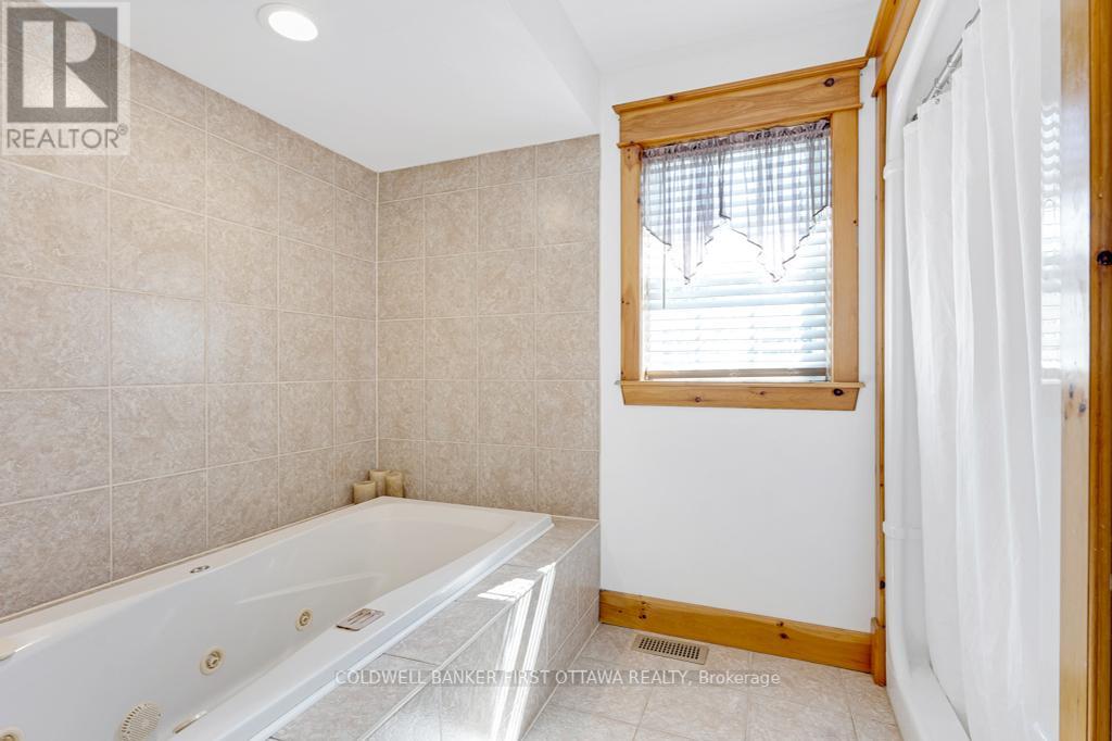 237 WAYSIDE DRIVE