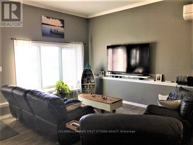 237 WAYSIDE DRIVE