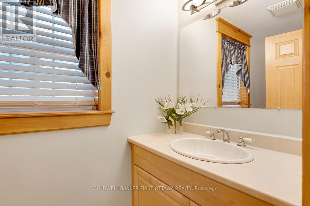 237 WAYSIDE DRIVE
