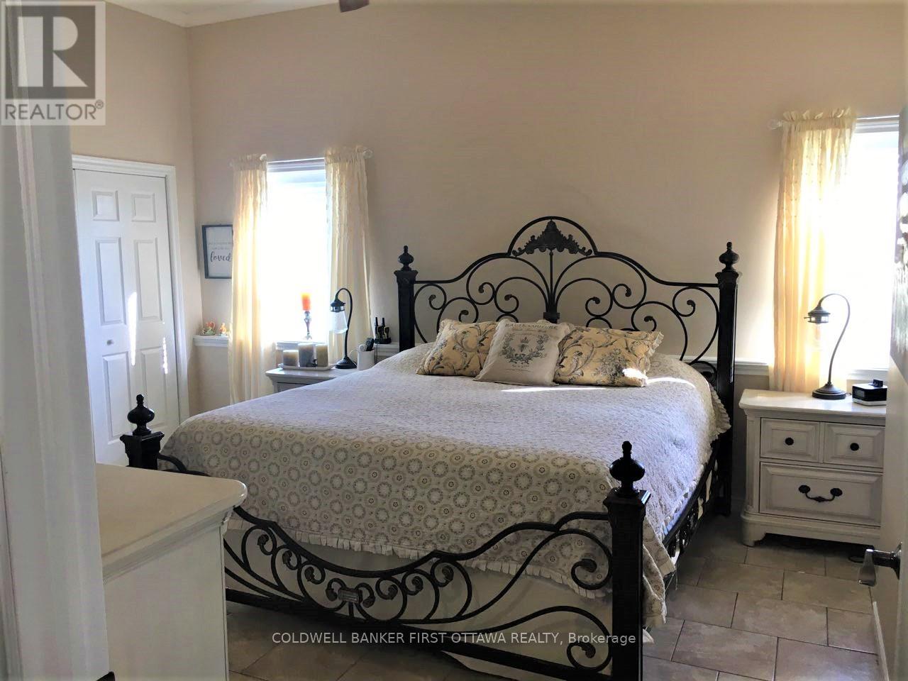 237 WAYSIDE DRIVE