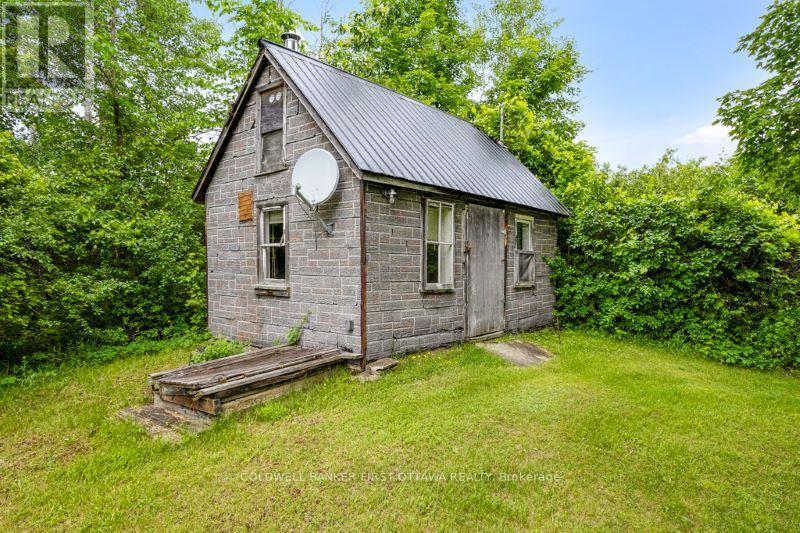 640 MCCONNELL ROAD