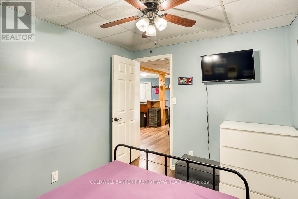 775 DARLING CONCESSION 7