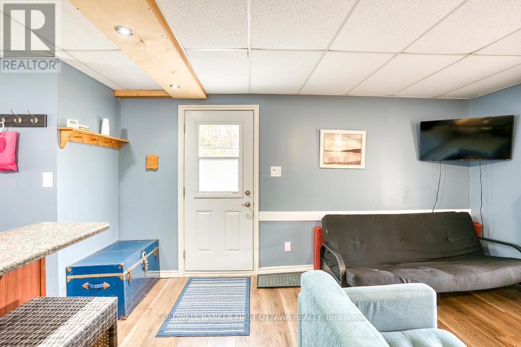 775 DARLING CONCESSION 7