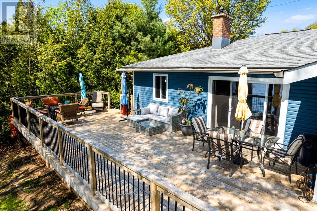 889 JONES POINT ROAD