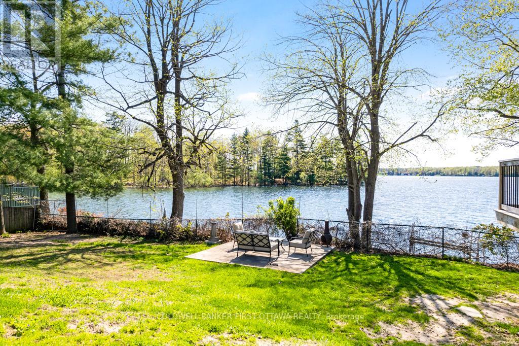 889 JONES POINT ROAD