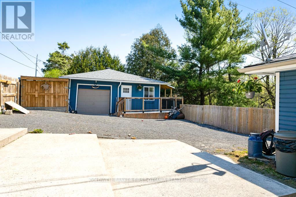 889 JONES POINT ROAD
