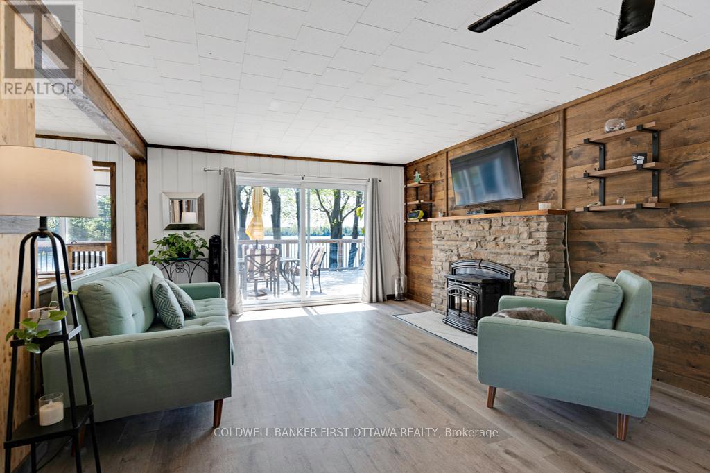 889 JONES POINT ROAD