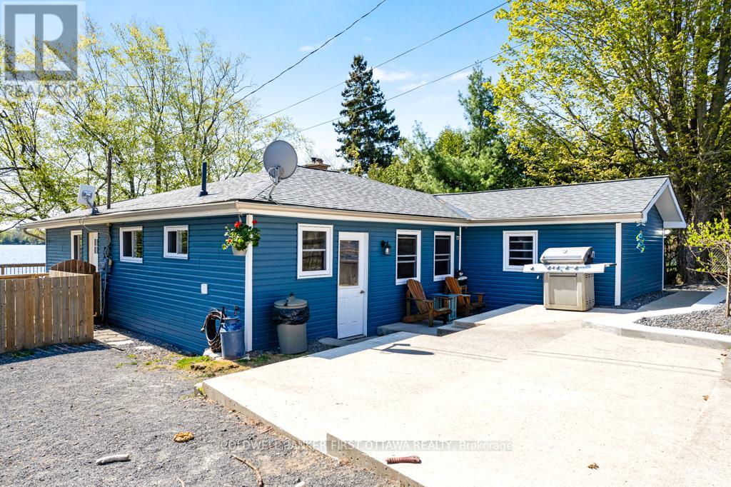889 JONES POINT ROAD