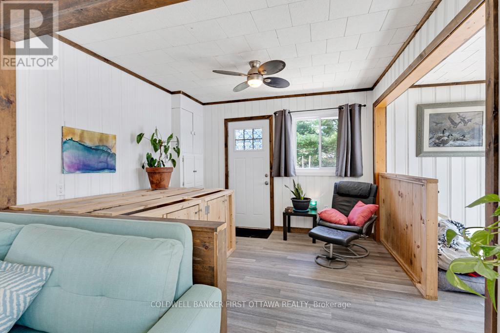 889 JONES POINT ROAD
