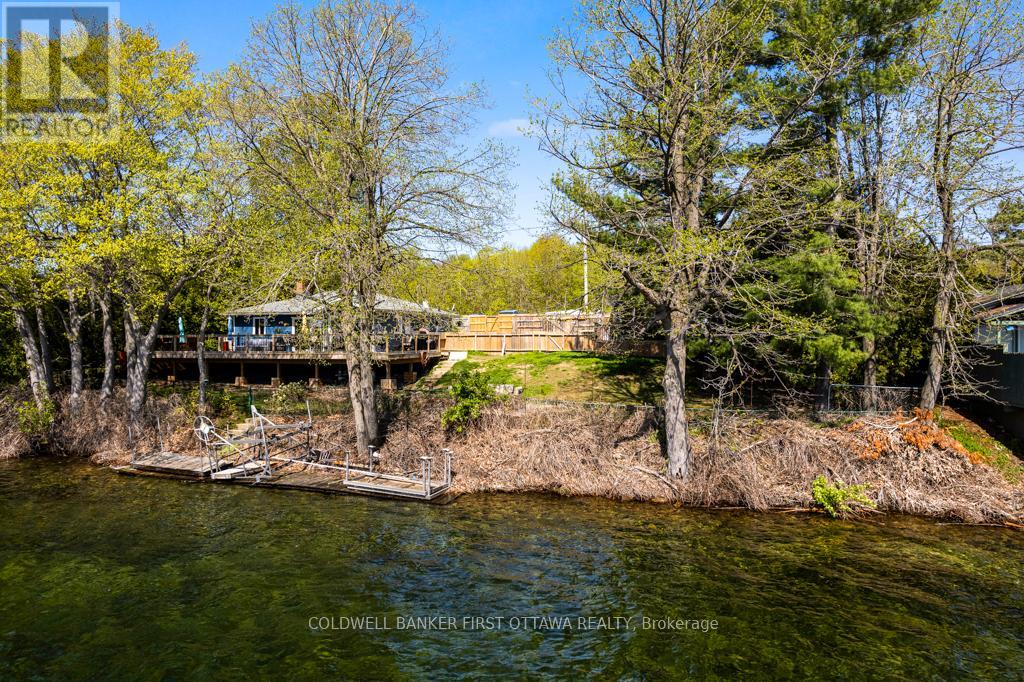 889 JONES POINT ROAD