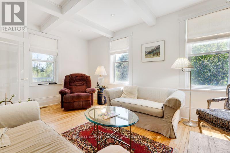 376 NORTH SHORE ROAD