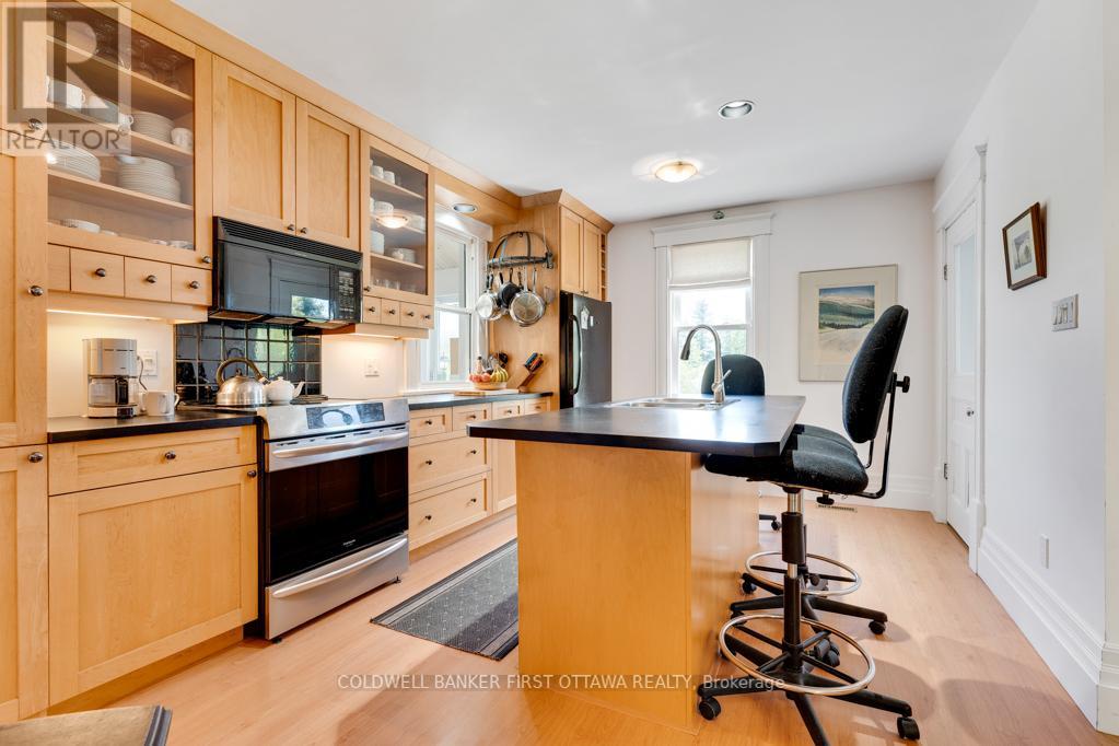 376 NORTH SHORE ROAD