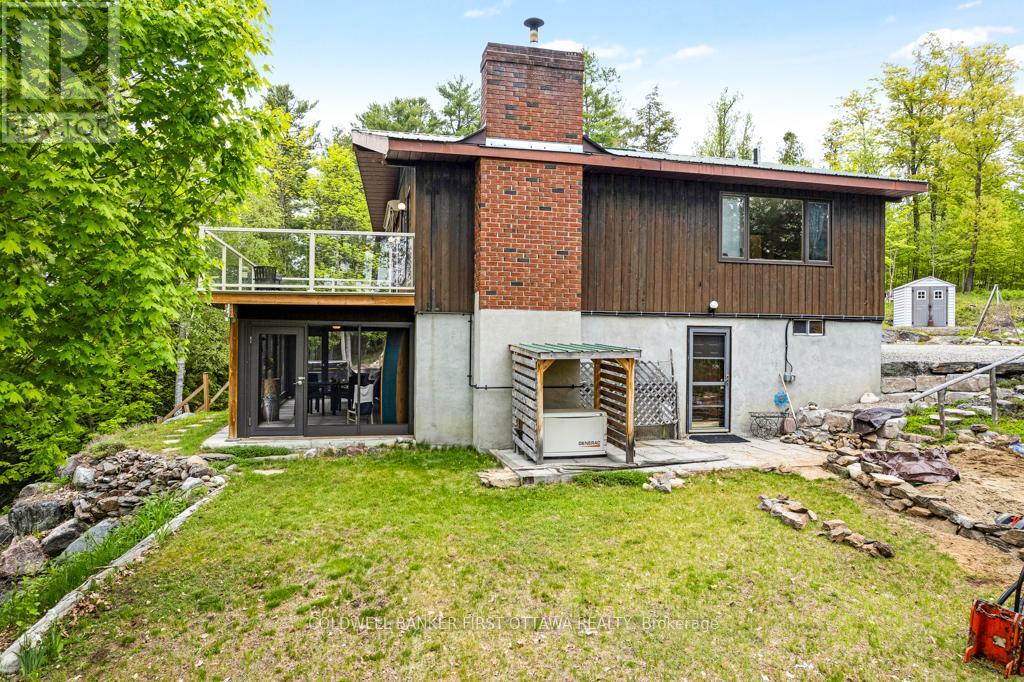 1036 PALMERSTON CRESCENT