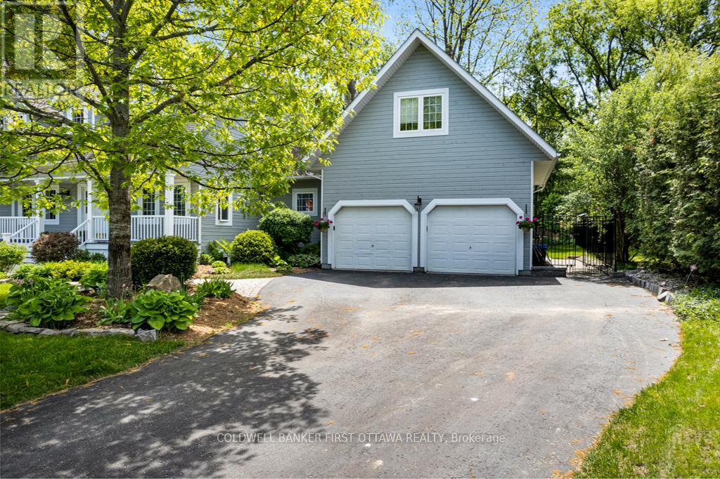 10 PERKINS BOULEVARD