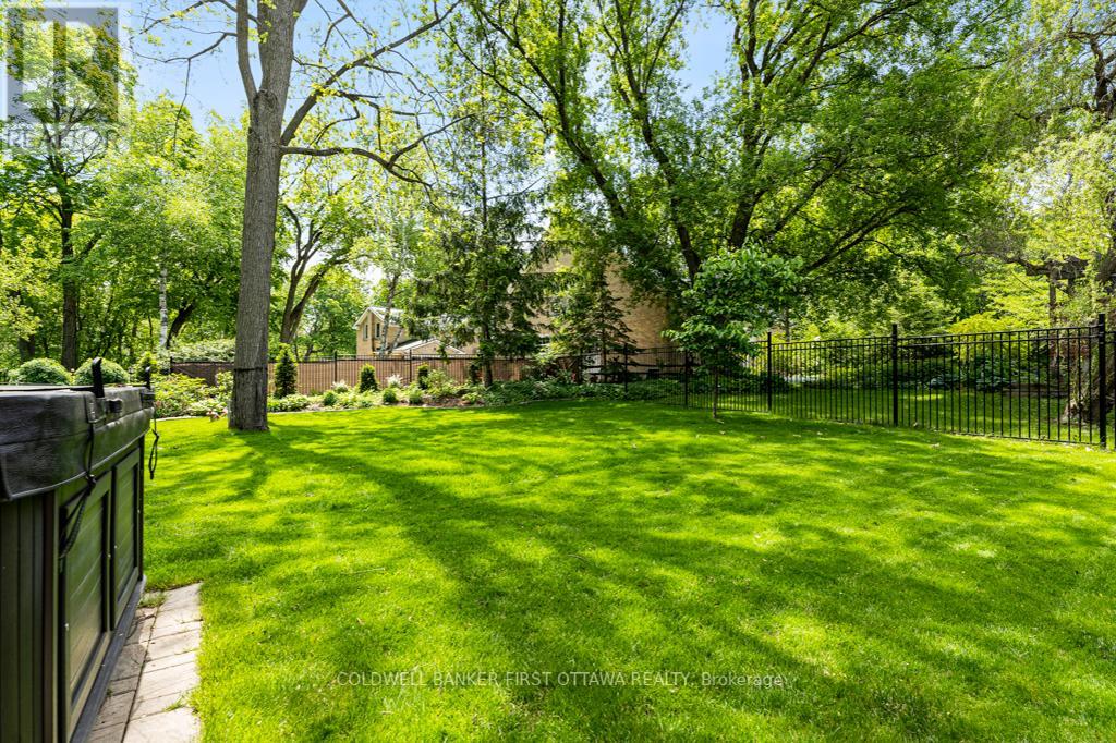 10 PERKINS BOULEVARD