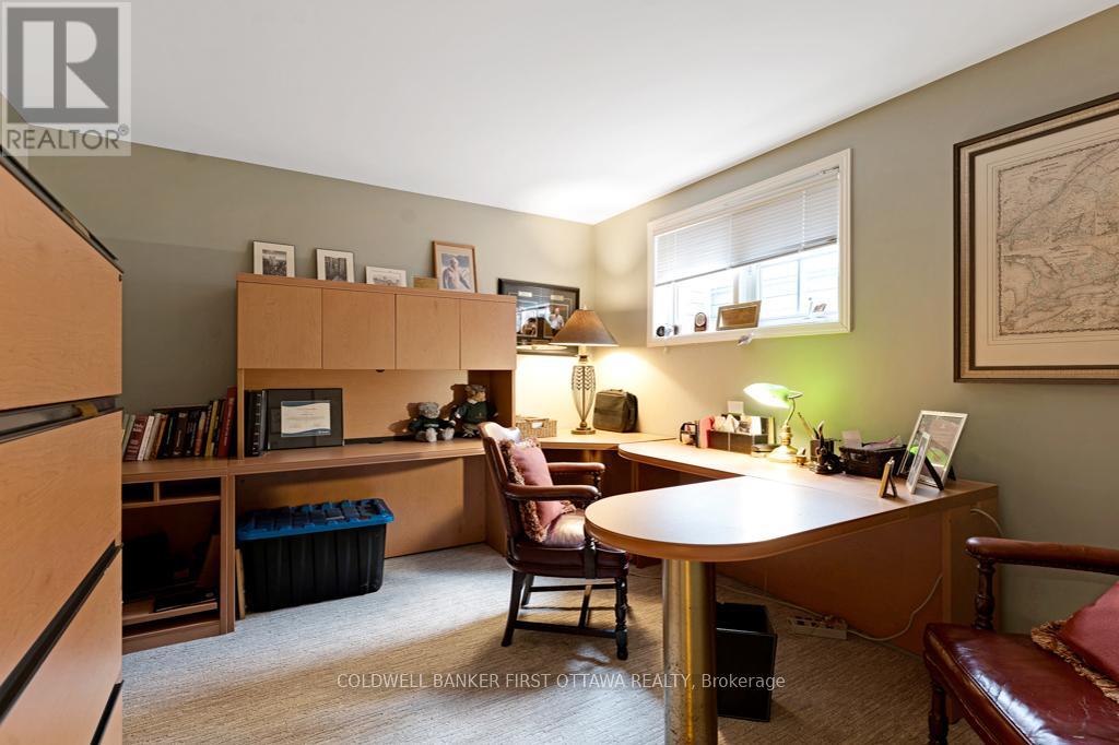 10 PERKINS BOULEVARD