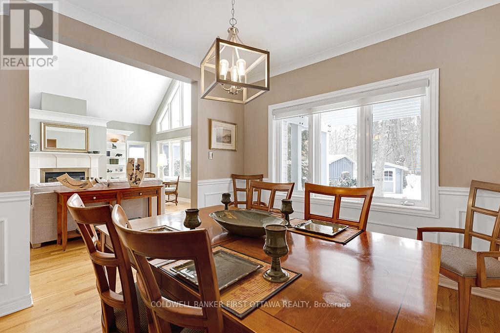 10 PERKINS BOULEVARD