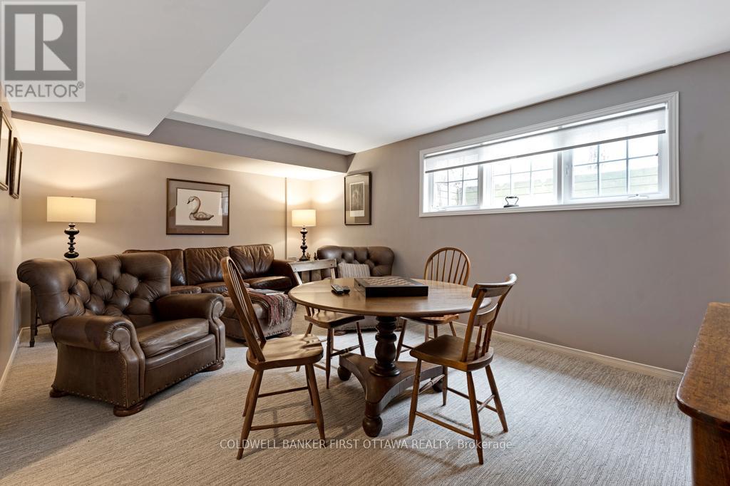 10 PERKINS BOULEVARD