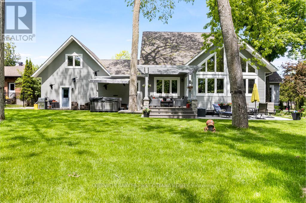 10 PERKINS BOULEVARD