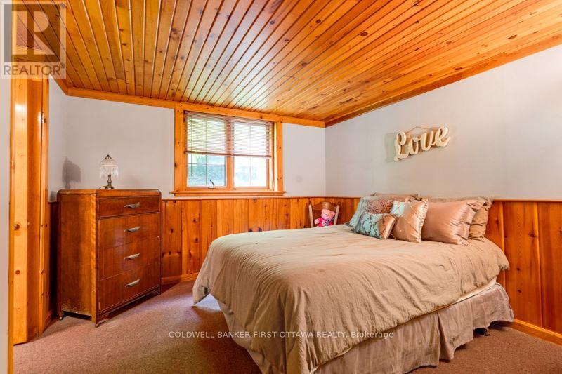 1102 EBBS BAY ROAD