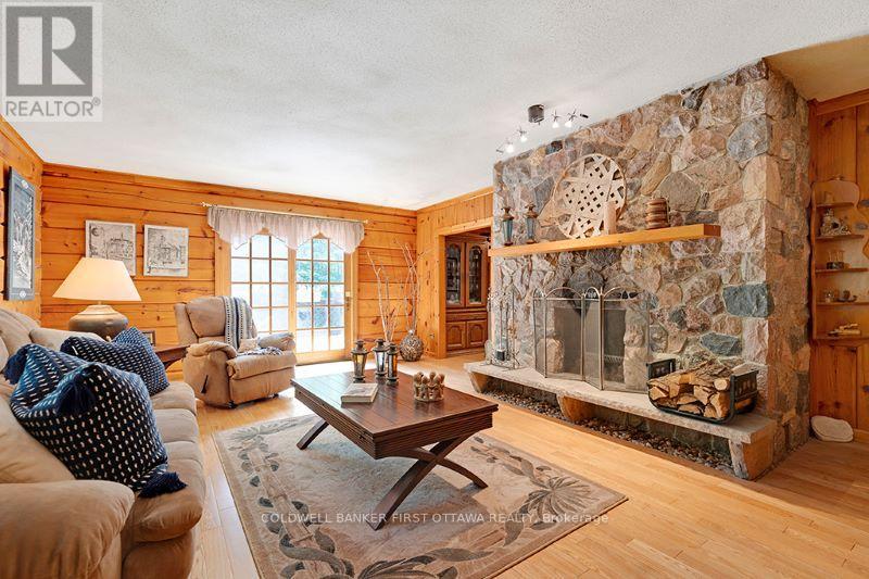 1102 EBBS BAY ROAD