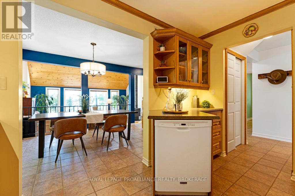 399 HARDWOOD RIDGE