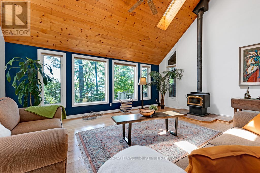 399 HARDWOOD RIDGE