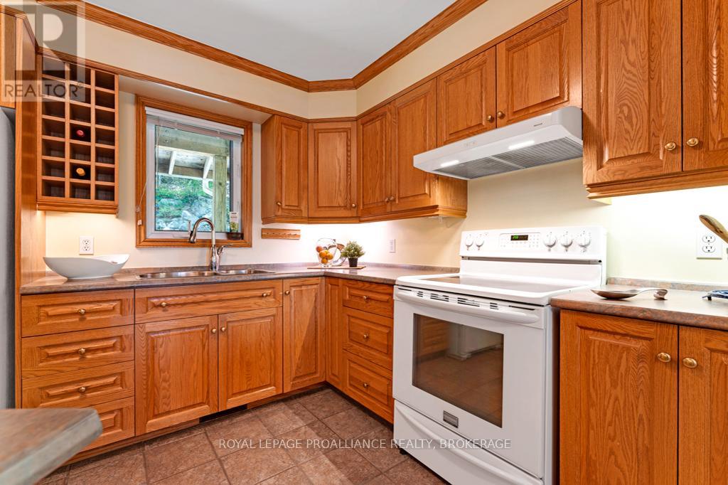 399 HARDWOOD RIDGE