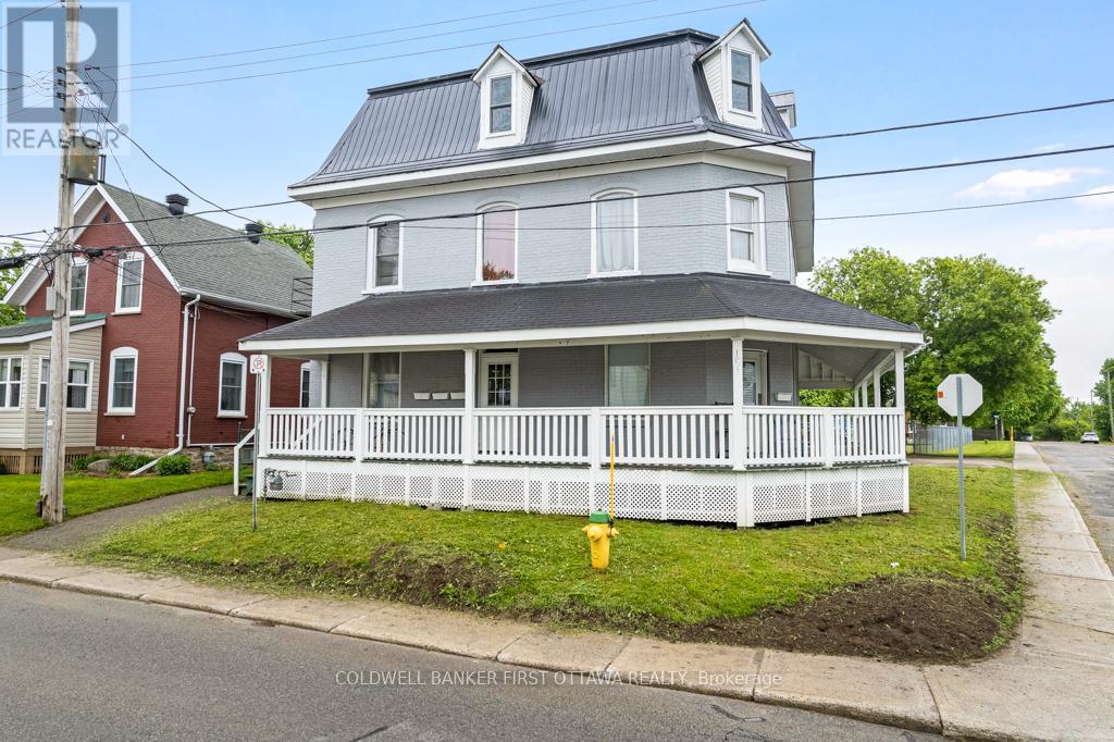 151 CHAMBERS STREET