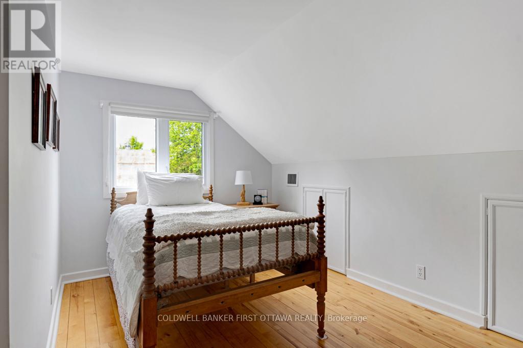 2603 RAMSAY 6D CONCESSION