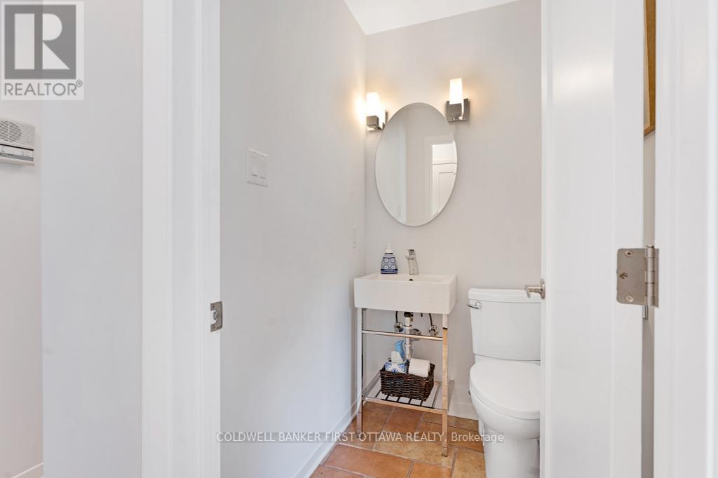 2603 RAMSAY 6D CONCESSION