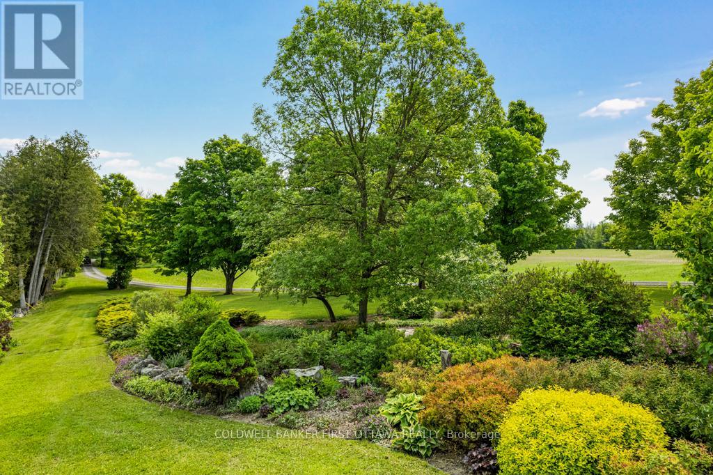 2603 RAMSAY 6D CONCESSION