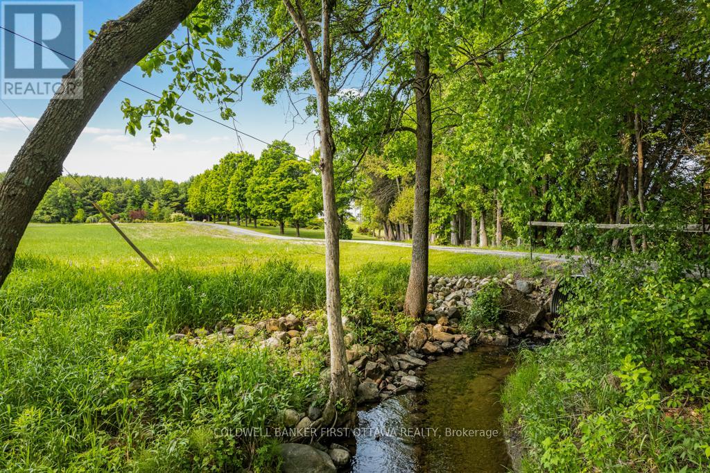 2603 RAMSAY 6D CONCESSION