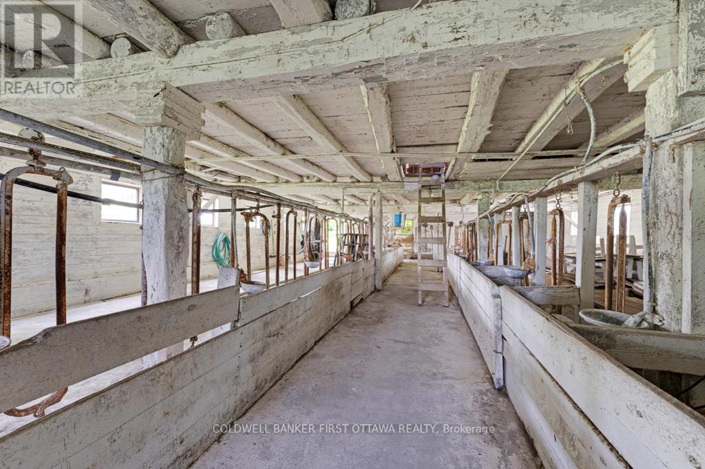 2603 RAMSAY 6D CONCESSION