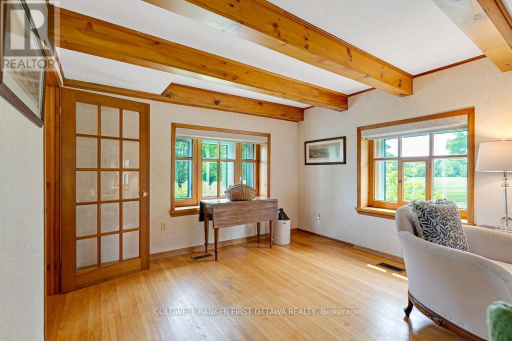 2603 RAMSAY 6D CONCESSION