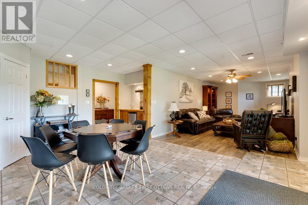 1718 BLUE HERON RIDGE