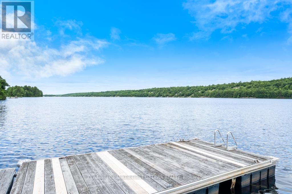 1718 BLUE HERON RIDGE