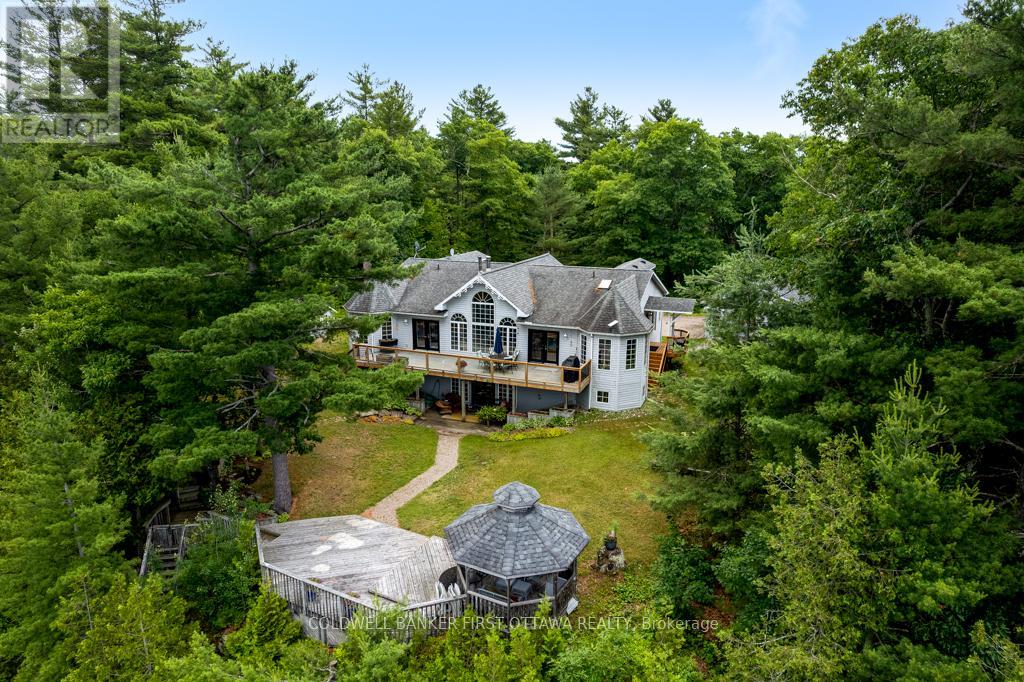 1718 BLUE HERON RIDGE