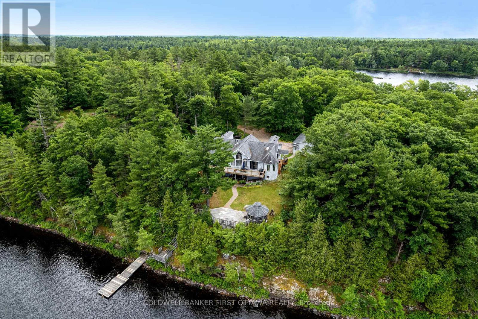 1718 BLUE HERON RIDGE