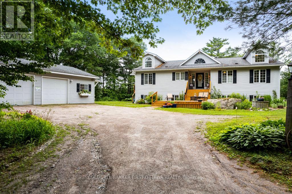 1718 BLUE HERON RIDGE