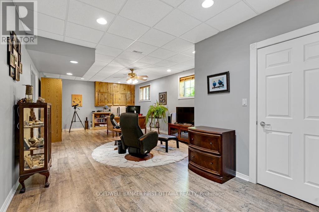 1718 BLUE HERON RIDGE