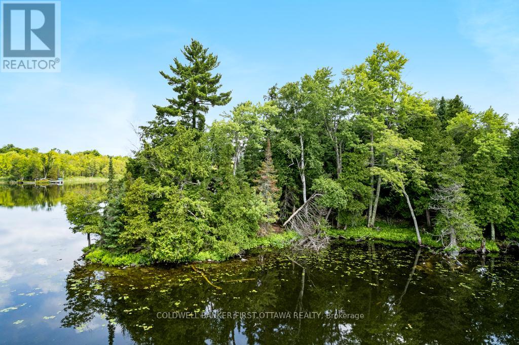 000 GRACEYS ISLAND