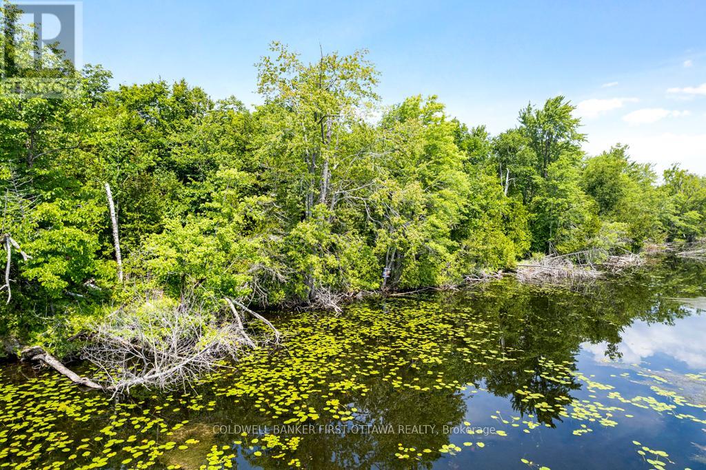 000 GRACEYS ISLAND