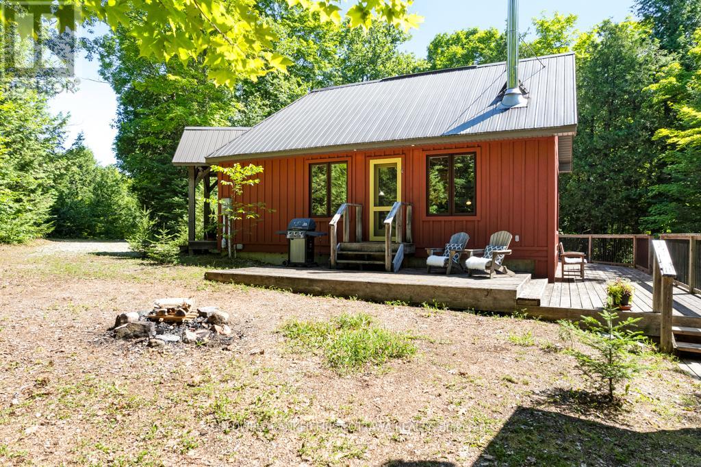1245 NORTH SHORE ESTATES LANE